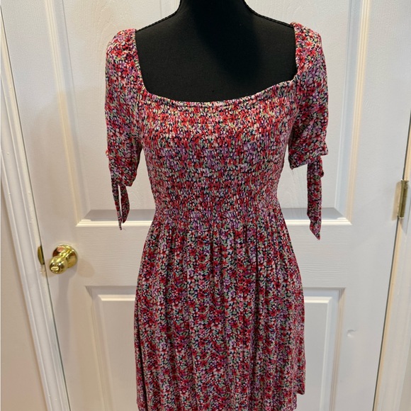 American Eagle Outfitters Pink Floral Smocked Mini Dress - Picture 3 of 6